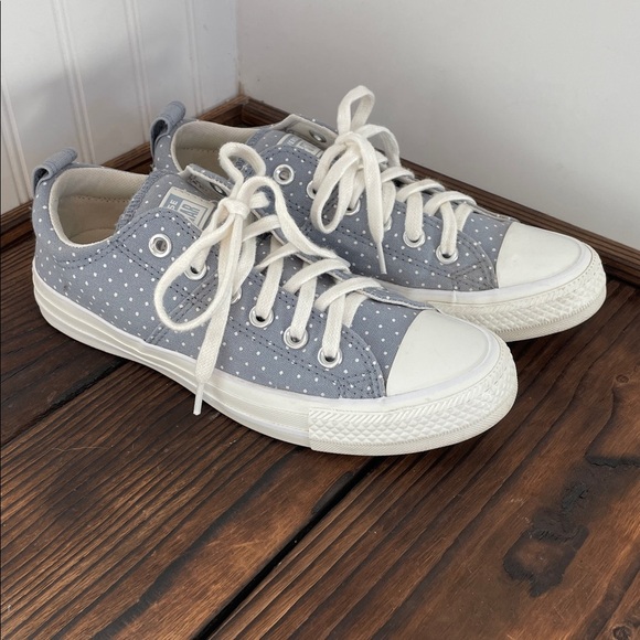 Converse Chuck Taylor Madison Low Top Blue and White Polka Dot Sneakers - Picture 2 of 8